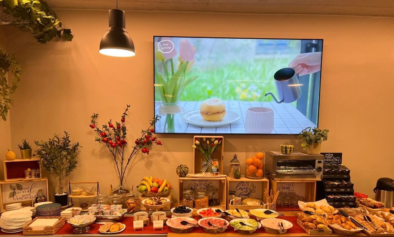 Regina Bed & Breakfast อักโน ภายนอก รูปภาพ